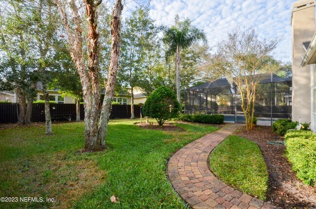 Building Photo - 11712 Blackstone River Dr
