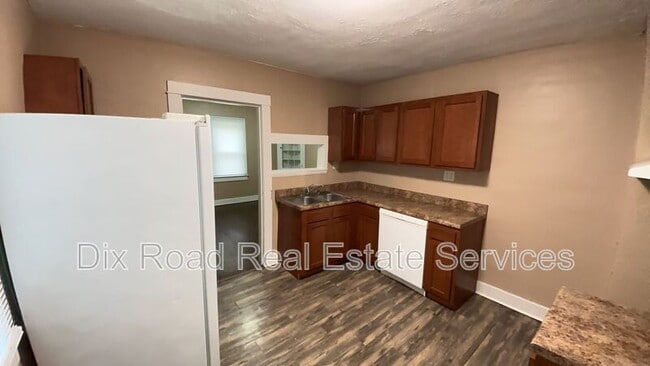 Building Photo - 1019 Burleigh Ave