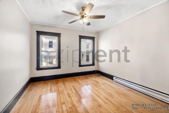 Building Photo - 82 Green Hill Pkwy