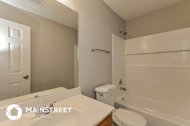 Building Photo - 9040 Triple Crown Loop W