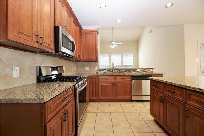 Building Photo - 438 Magnolia Blossom