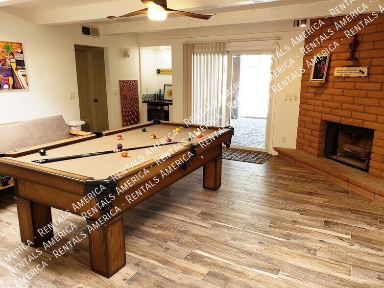 Building Photo - 10626 N 41st St