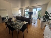 Building Photo - 801 S Grand Ave