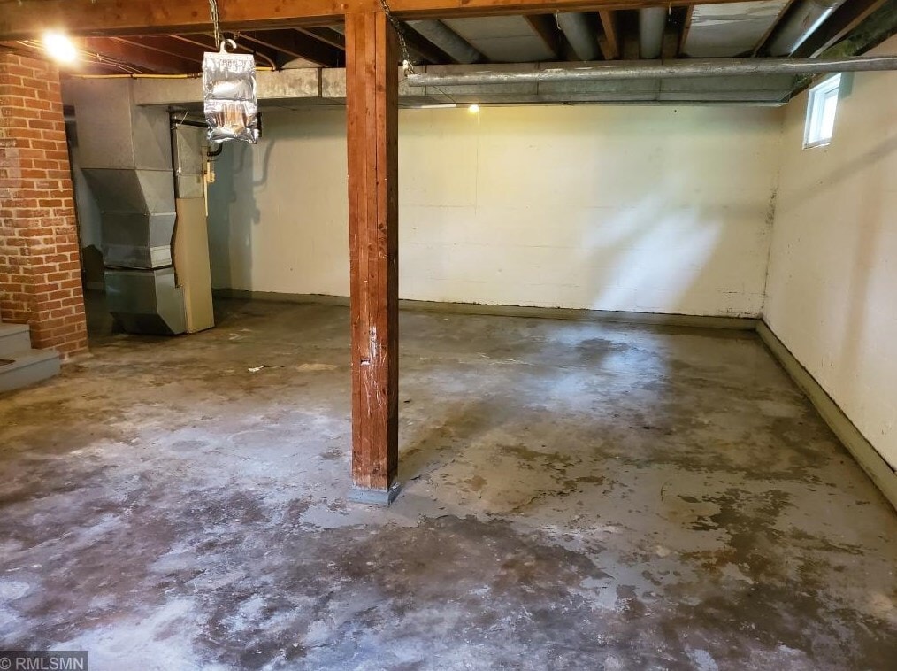 Unfinished basement, storage or rec room. - 1559 30th Ave
