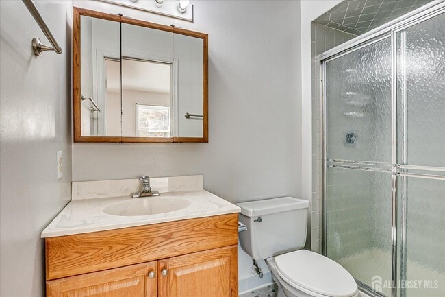 Building Photo - 536 Elsie Ave