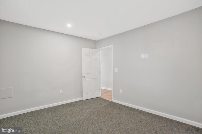 Building Photo - 7912 Bellefonte Ln