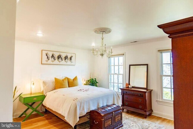 Building Photo - 14932 Alpine Bay Loop