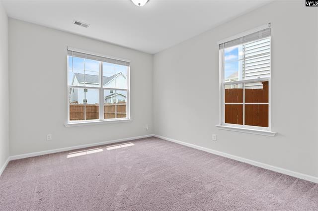Building Photo - 609 Hiawatha Dr