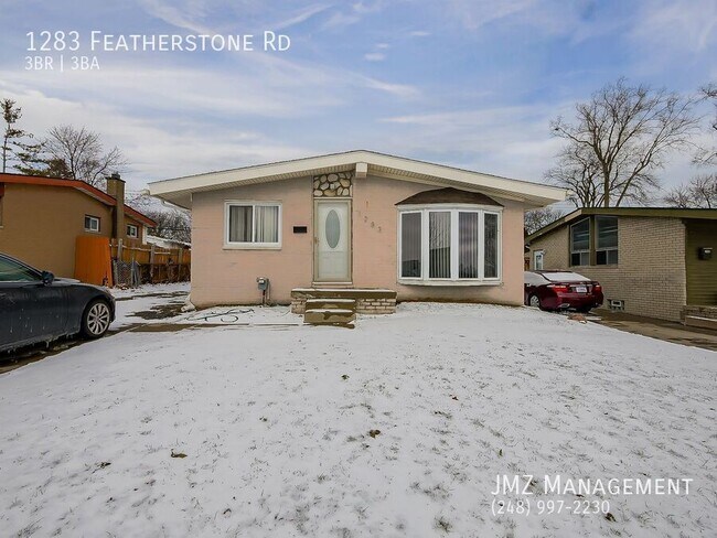 Building Photo - 1283 Featherstone Rd