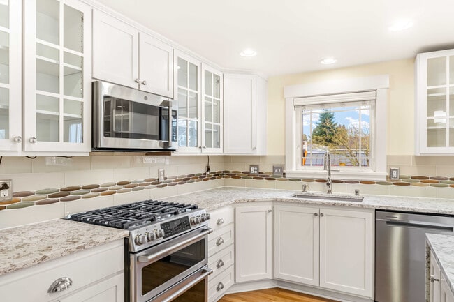 Building Photo - 1103 NW 85th St