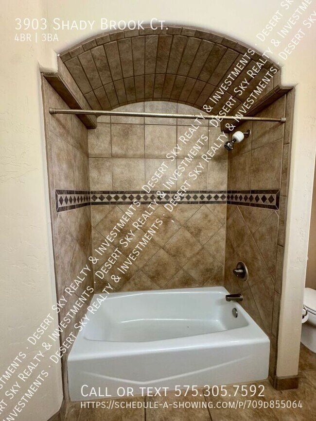 Building Photo - 3903 Shady Brook Ct
