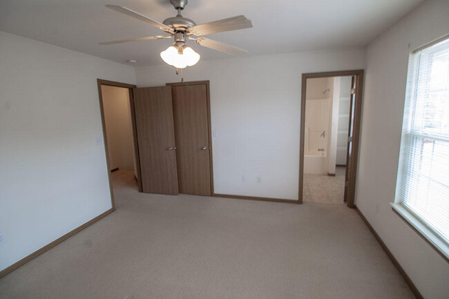 Building Photo - 1639 Citadel Dr