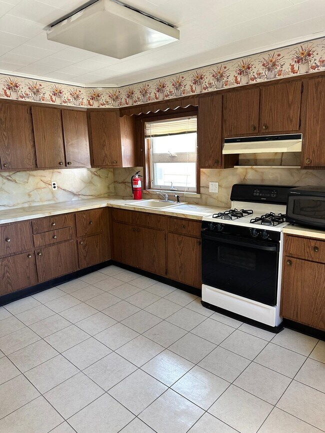 Building Photo - 181 Avenue C