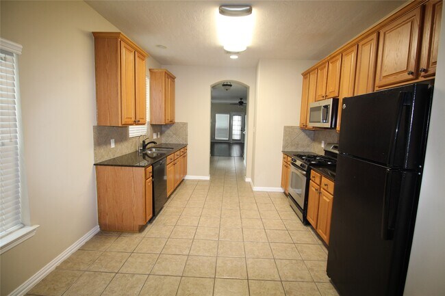 Building Photo - 8903 Keymill Dr