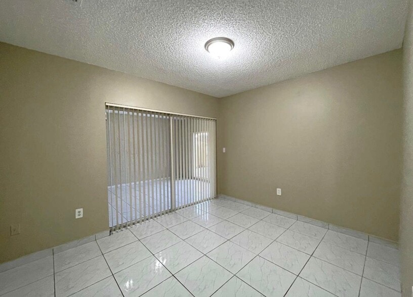 Building Photo - 14272 SW 52nd St
