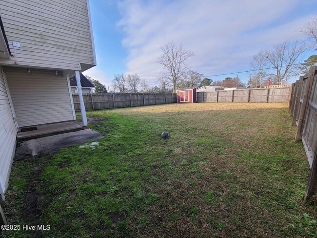 Building Photo - 310 Mattocks Ave