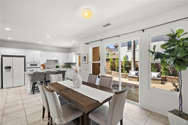 Building Photo - 63 Tuberose St