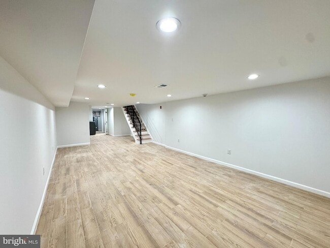 Building Photo - 781 S 3rd St