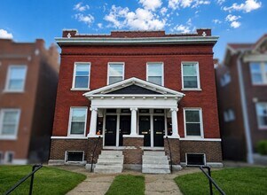 Building Photo - 1830-1832 Russell Blvd.