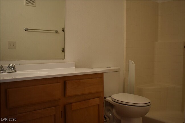 Building Photo - 4555 E Sahara Ave