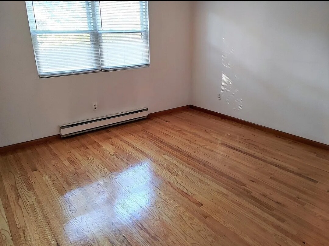 bedroom 1 - 126 Highland Ave