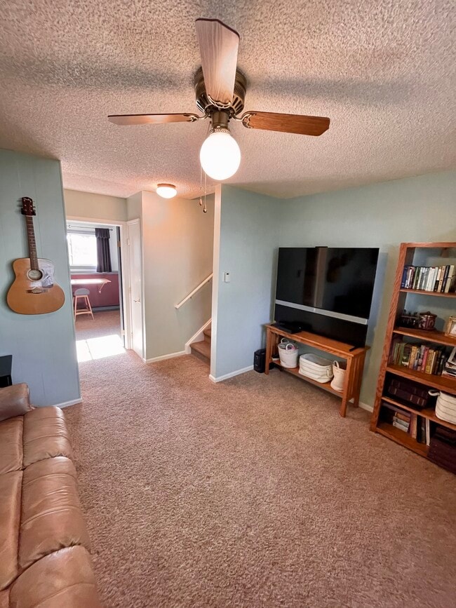 Building Photo - 2830 Sombrero Ln