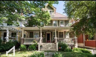 Building Photo - 1049 Spaight St