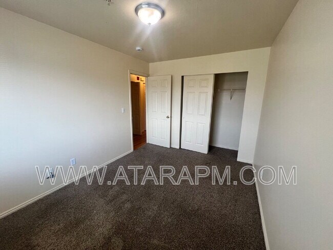 Building Photo - 4984 W 4850 S