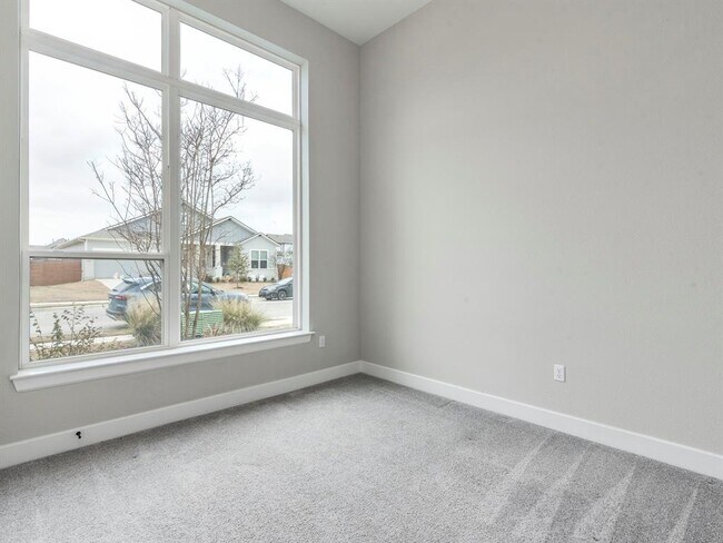 Building Photo - 8905 Centurion Path