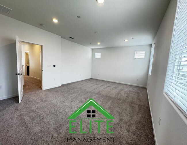 Building Photo - **Brand New 4-Bed, 2.5-Bath Home Facing th...