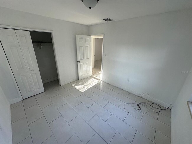 Building Photo - 10510 N Otis Ave
