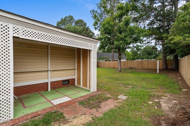 Building Photo - 1505 Fairview St