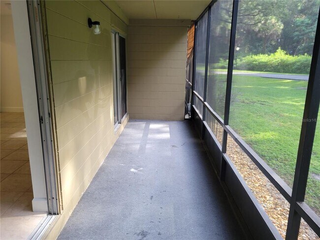 Building Photo - 130 Jasmine Woods Ct