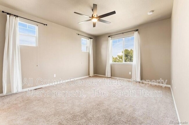 Building Photo - 536 E Fremont Pl