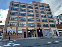 Building Photo - Stunning Industrial-Contemporary One Bedroom Condo- Parking included!