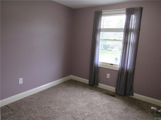 Building Photo - 4091 Kidron Ln