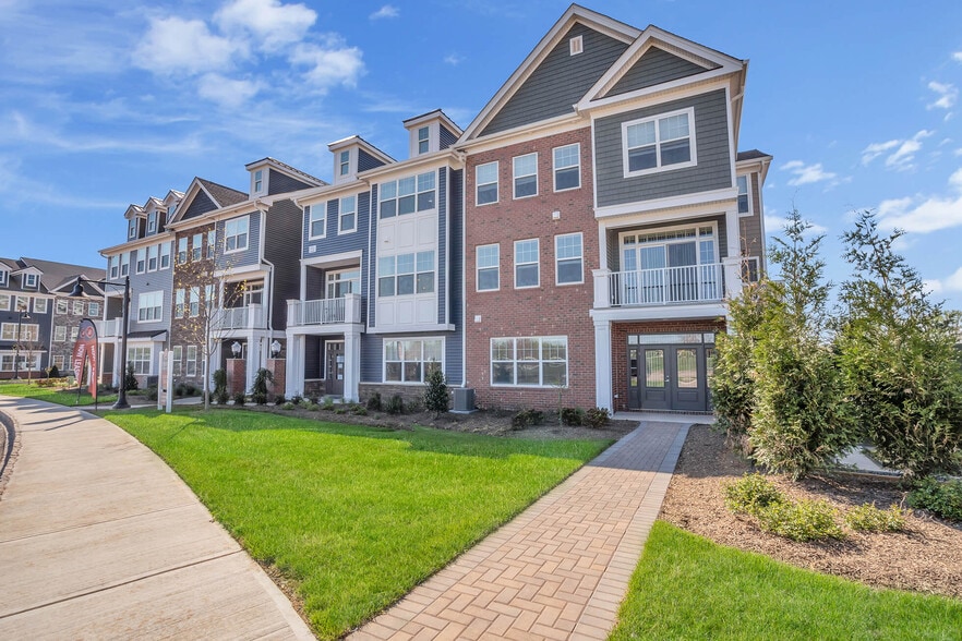 Primary Photo - Ewing Town Center Apartments