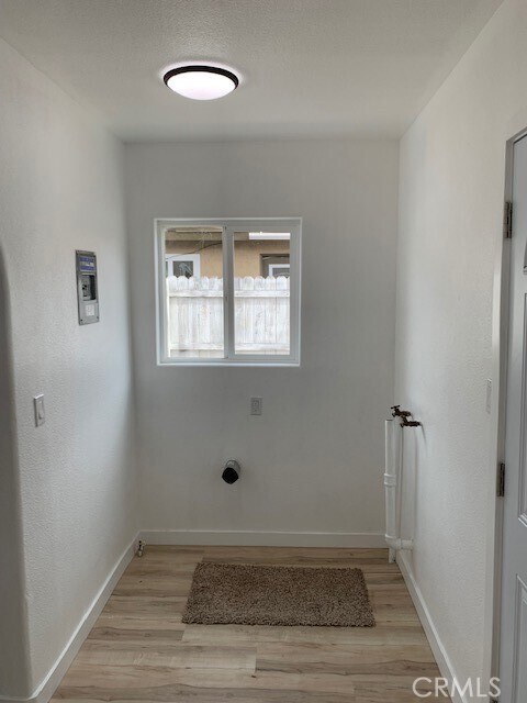 Building Photo - 6552 Walt St