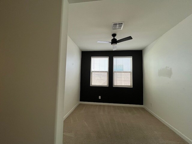 Building Photo - 35040 N Barrel Rd