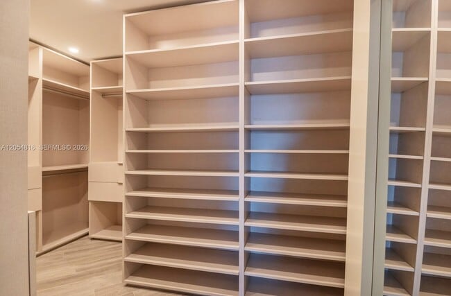 Building Photo - 17301 Biscayne Blvd