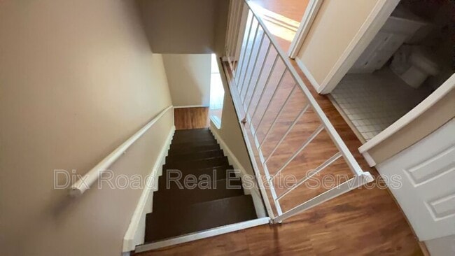 Building Photo - 1415 Villa Ct