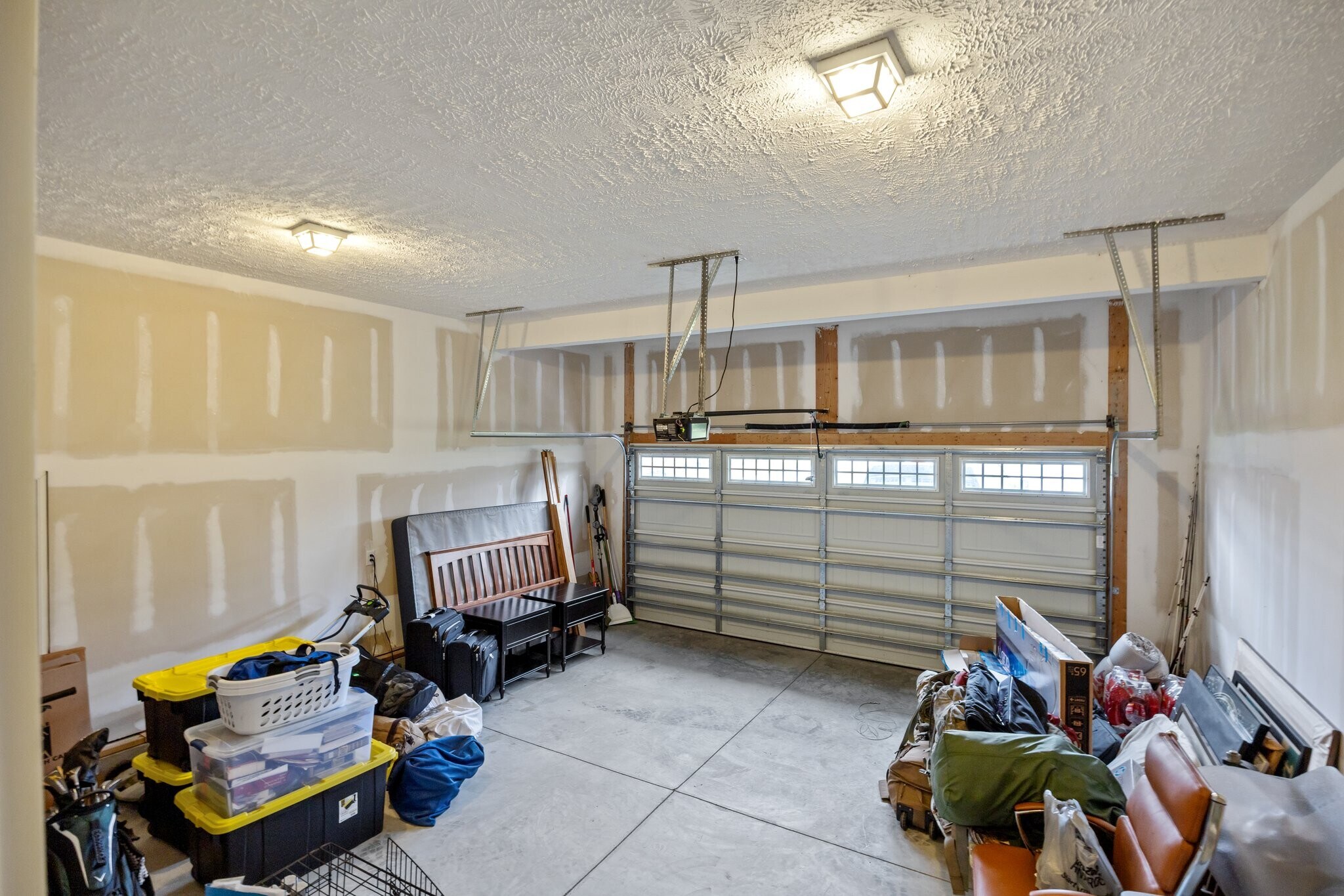 Building Photo - 1165 Camellia Dr