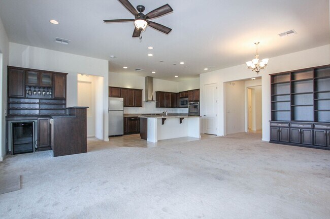 Building Photo - Application Pending- Two Bedroom Plus Den Home in Granite Dells Estates