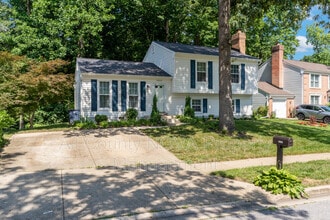 Building Photo - 12112 Amblewood Dr