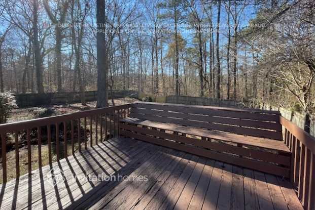 Building Photo - 1711 Jefferson Ln