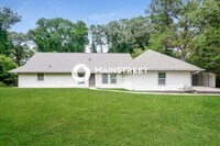 Building Photo - 4 Bedroom Pet-Friendly Home in MORROW, GA ...