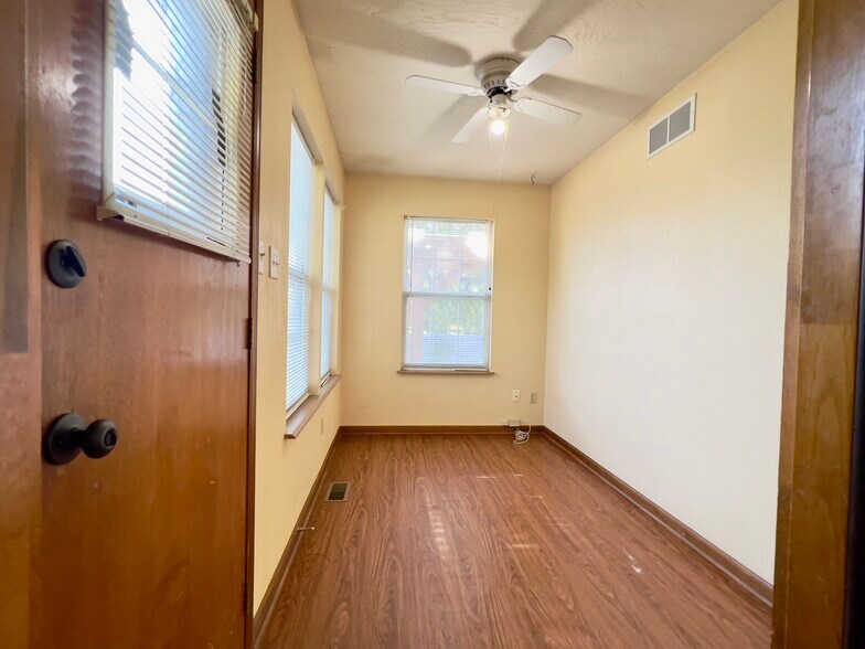 Sunroom - 1019 SW Kent Pl