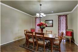 Building Photo - 12618 Misty Valley Dr