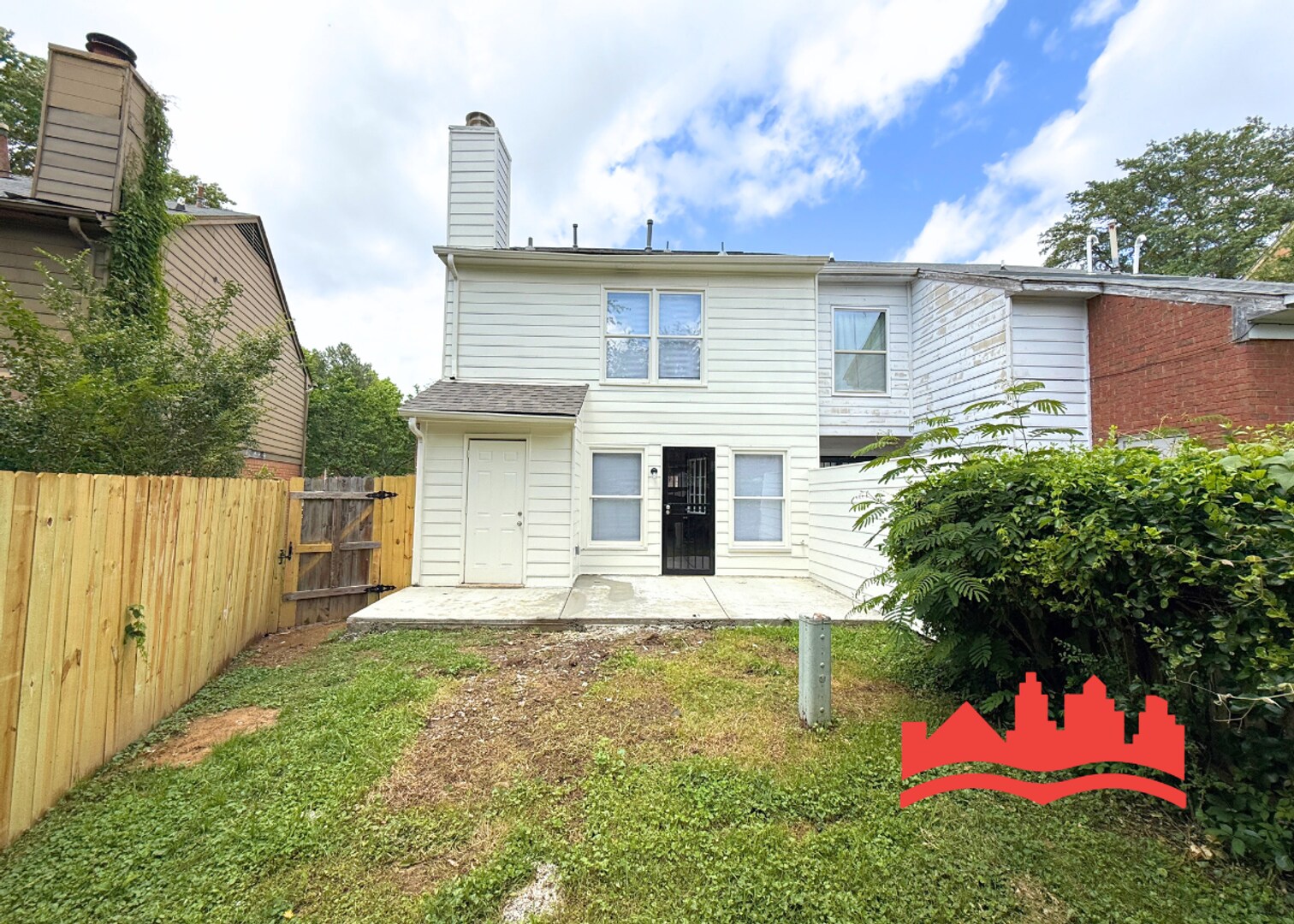 Building Photo - Charming and Updated 2-Bedroom Home for Rent!