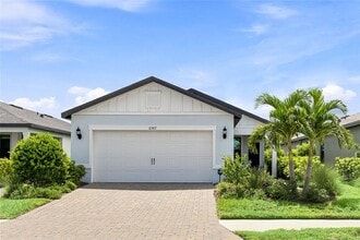 Building Photo - 6587 Silverstar Dr